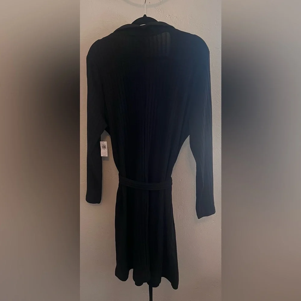 Collared Dress - Picture 3 of 3